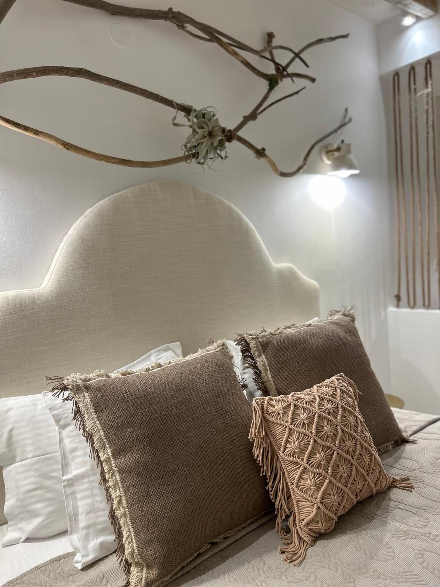 Calliopes By The Sea Boutique Suites Paralia Dionisiou Exterior foto
